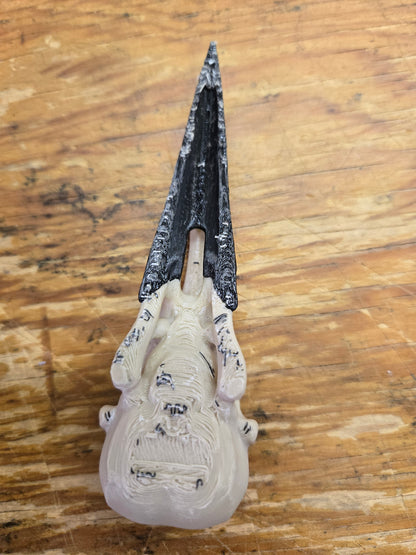 Raven Skull replica, Full Size, Lot 329